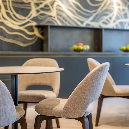 מלון Riva Prestige